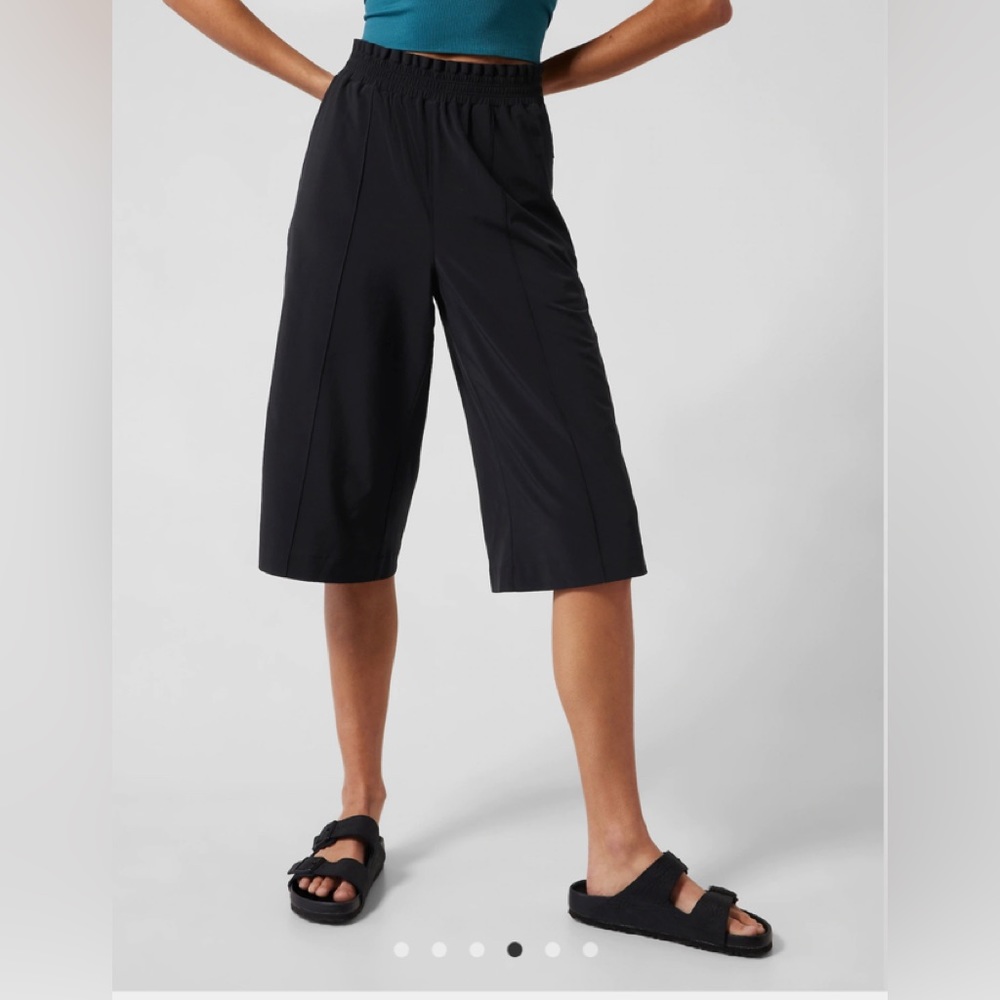 Athleta bermuda